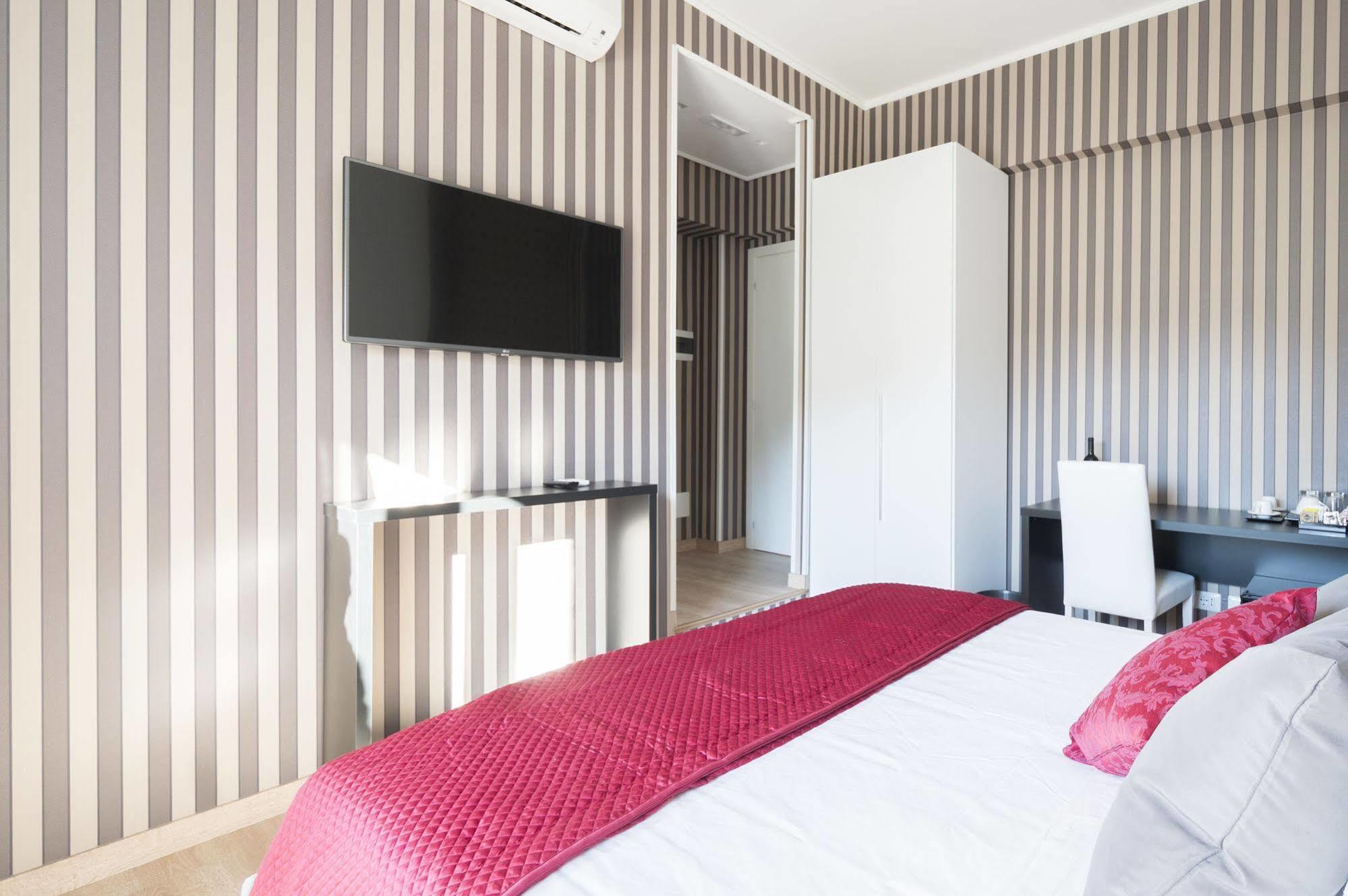 Happy Holiday In Rome B&B Экстерьер фото