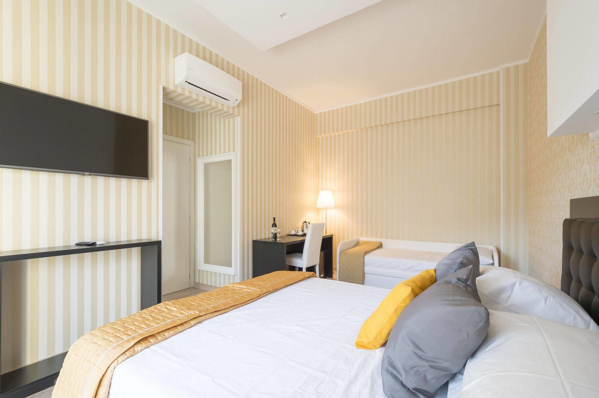 Happy Holiday In Rome B&B Экстерьер фото